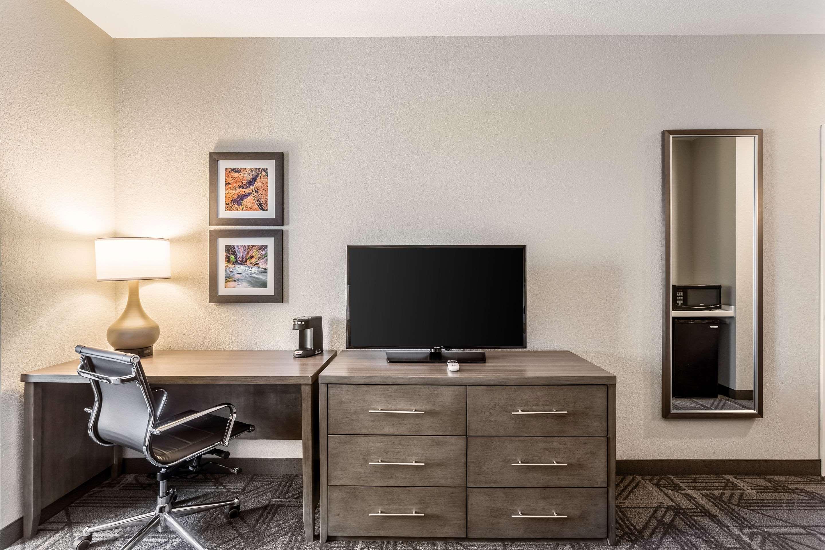 Comfort Inn&Suites Salt Lake City Airport Eksteriør bilde