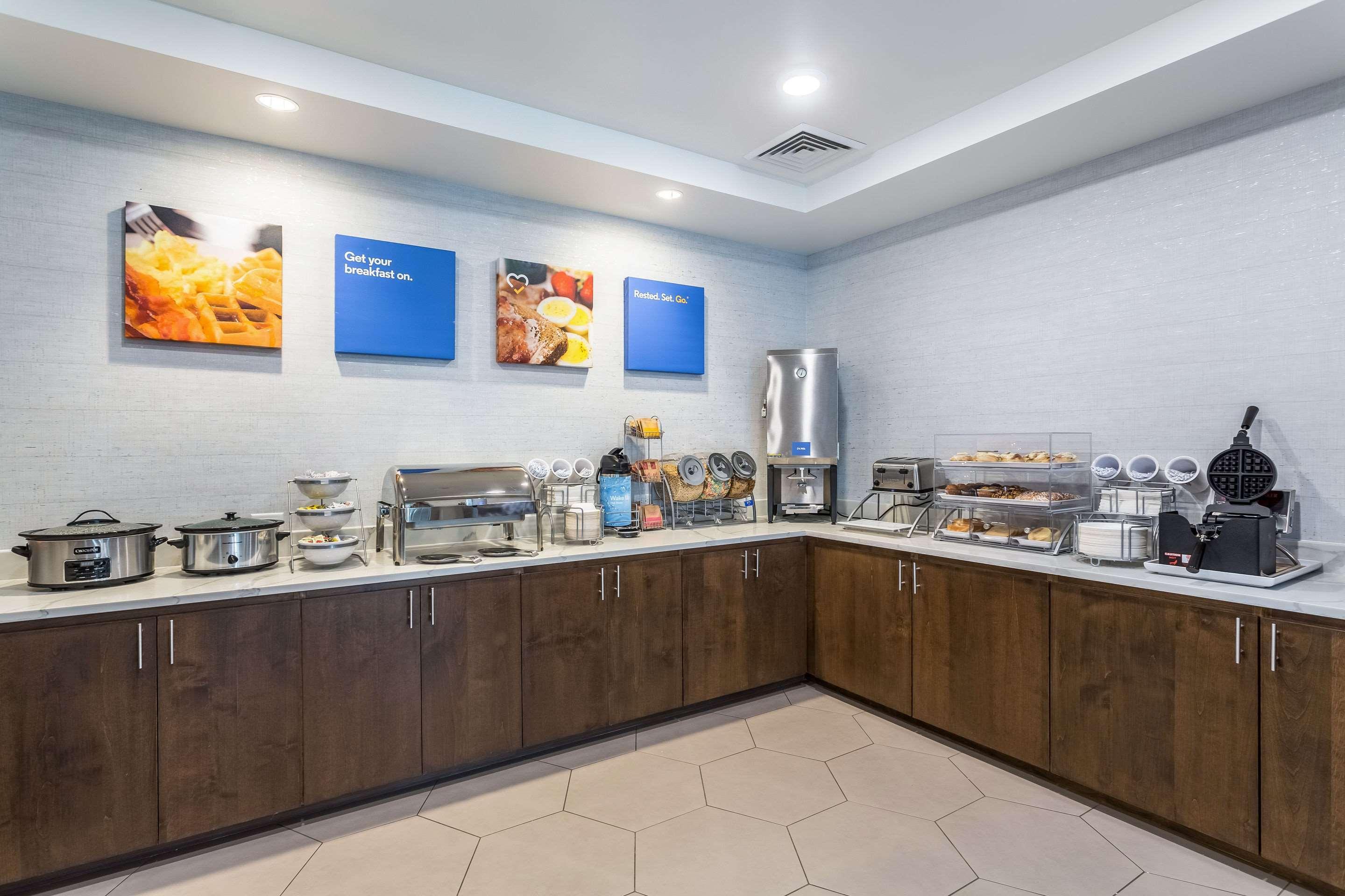 Comfort Inn&Suites Salt Lake City Airport Eksteriør bilde