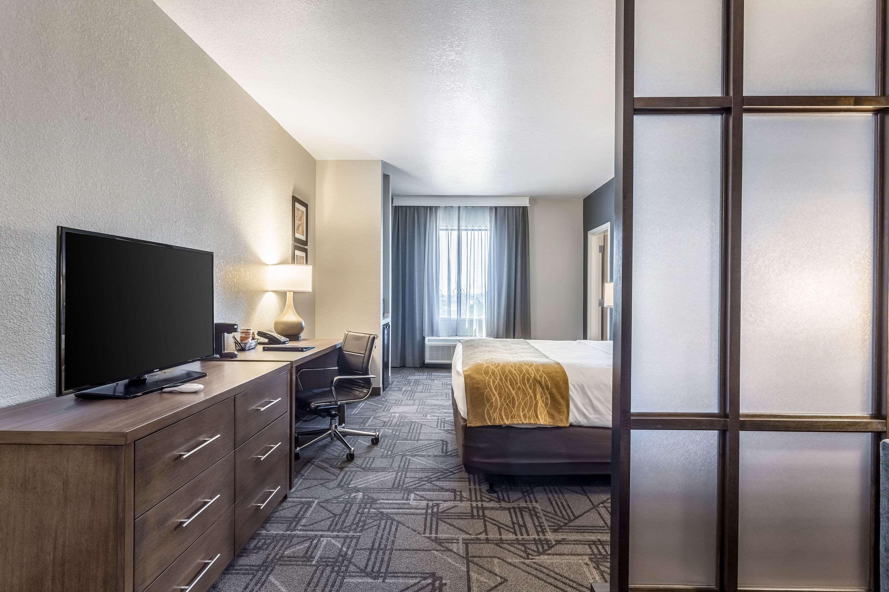 Comfort Inn&Suites Salt Lake City Airport Eksteriør bilde