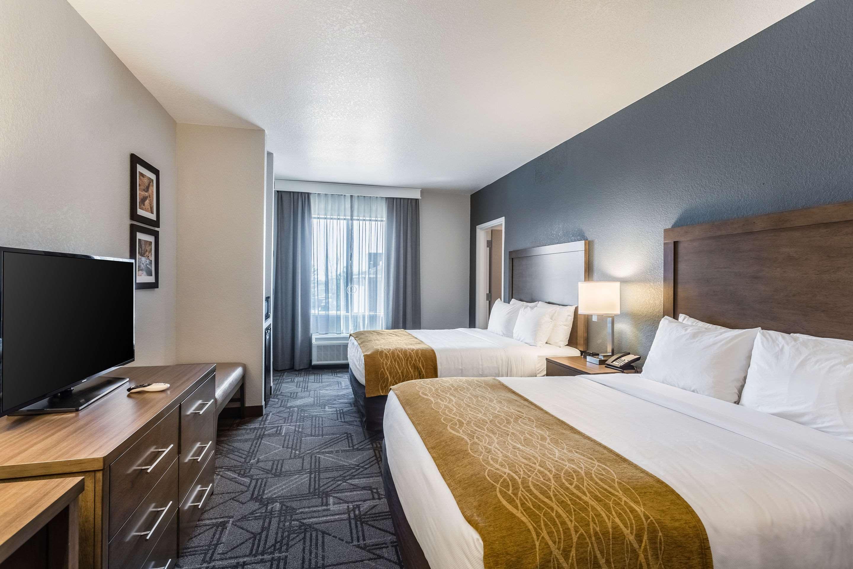 Comfort Inn&Suites Salt Lake City Airport Eksteriør bilde