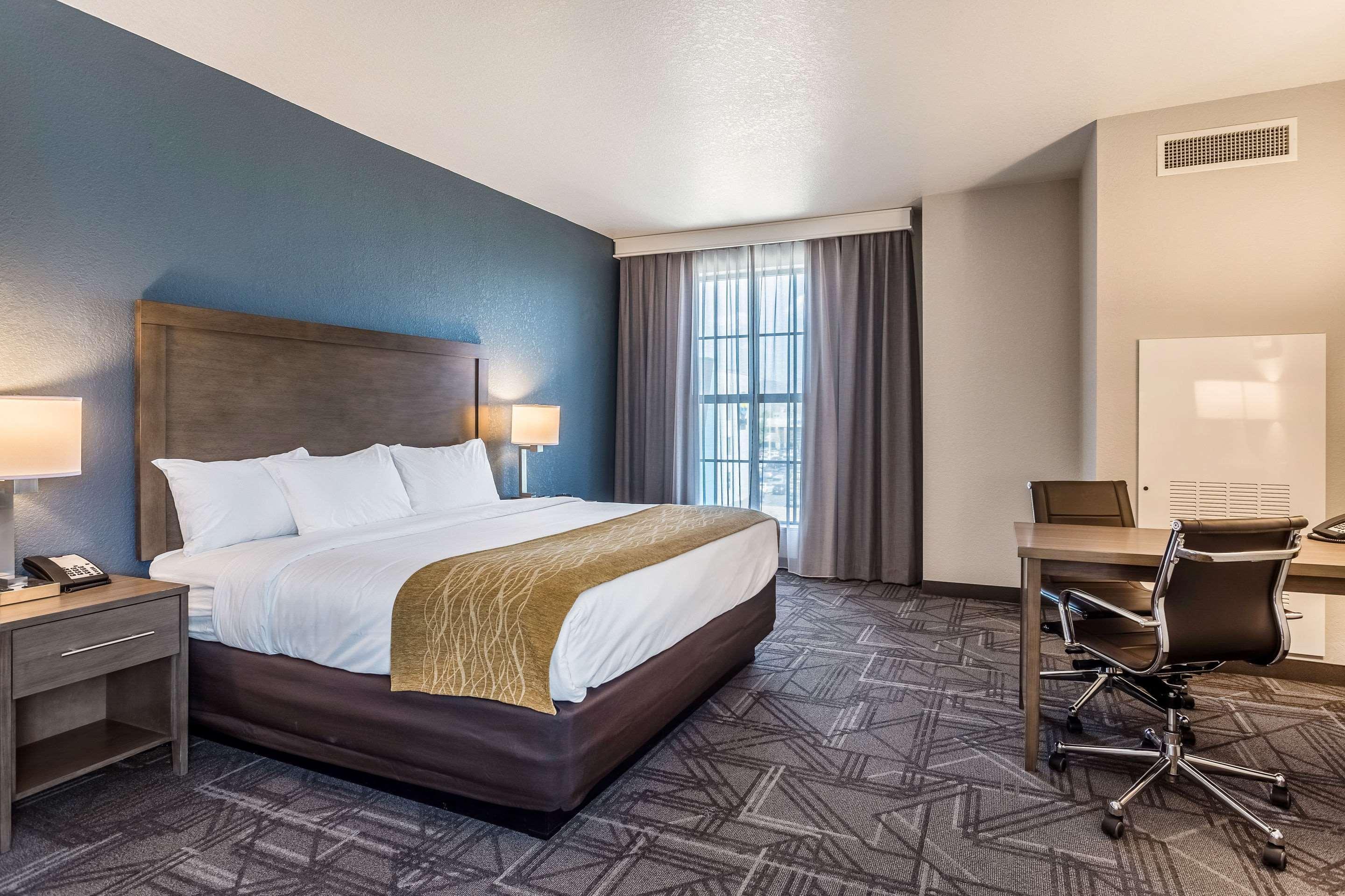 Comfort Inn&Suites Salt Lake City Airport Eksteriør bilde